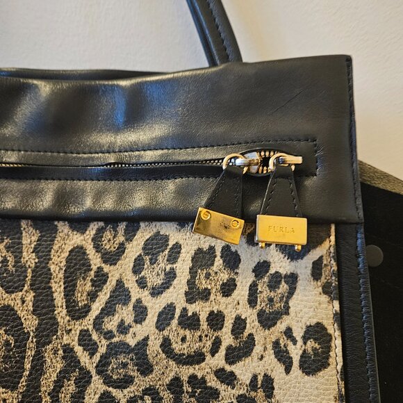 Vintage Furla Black Leather Trapeze Bag with Tiger Print & Gold Lining - Picture 3 of 7